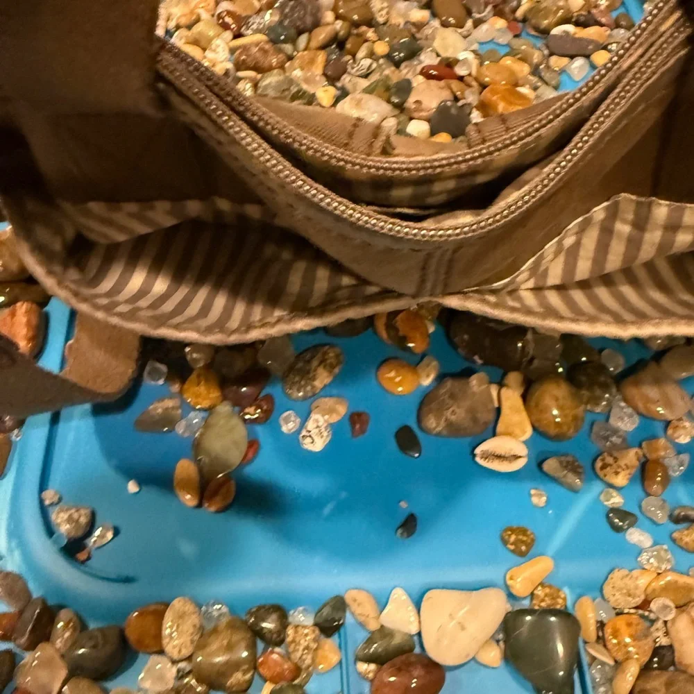 Fossil Vintage Tan and Brown Canvas Tote - Picture 4 of 9